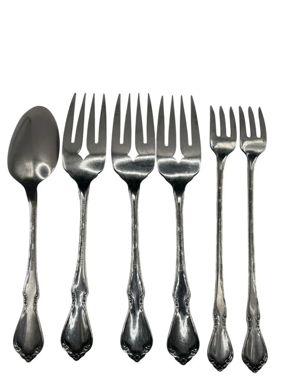 Oneida Silver Chateau Stainless Glossy Flatware replacement Set - 6 Pieces silve